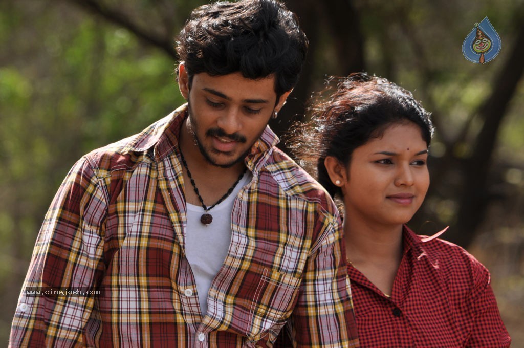 China Chiru Sinna Paraviagal Tamil Movie Stills - 2 / 47 photos