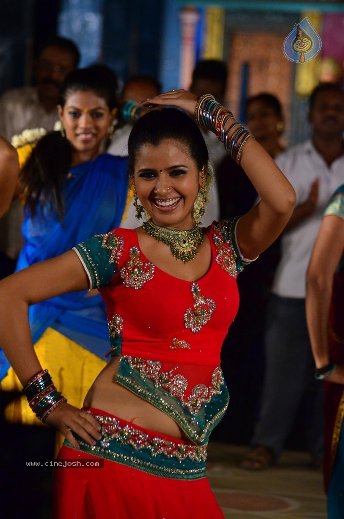 China Chiru Sinna Paraviagal Tamil Movie Stills - 39 / 47 photos