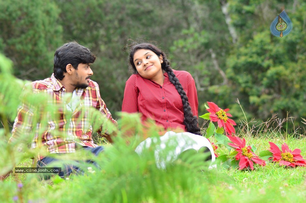 China Chiru Sinna Paraviagal Tamil Movie Stills - 43 / 47 photos