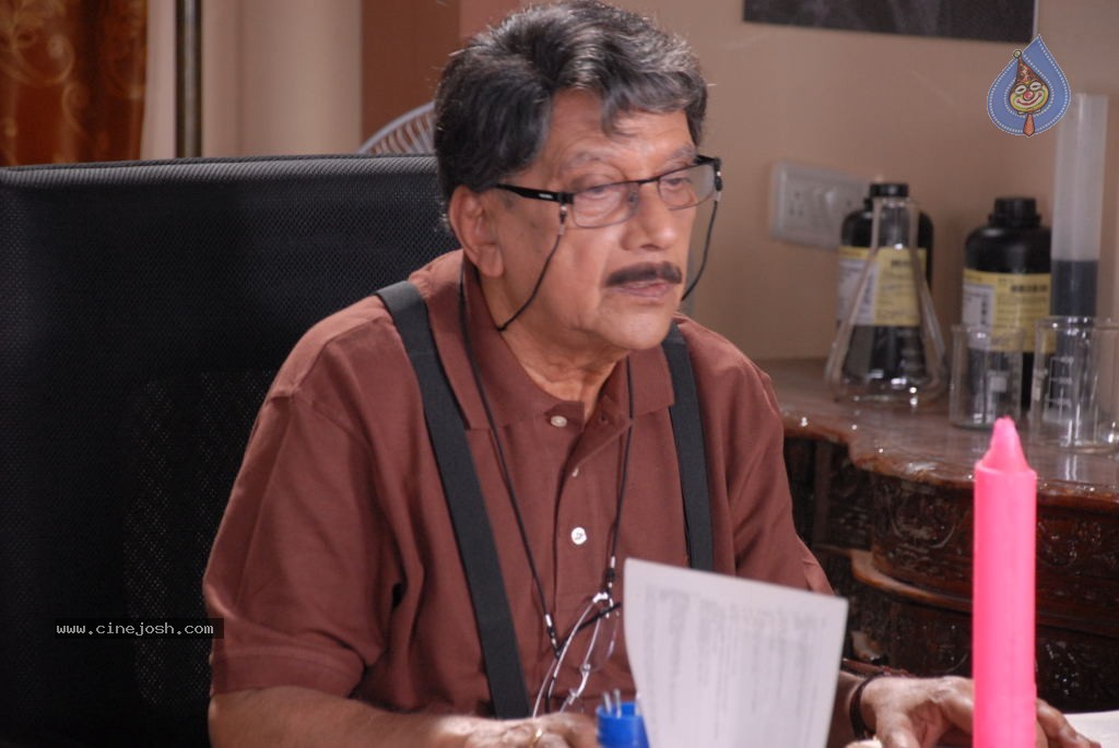 Chinni Chinni Aasa Movie New Stills - 20 / 24 photos
