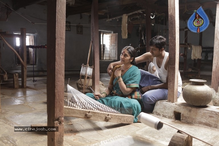 Chintakindi Mallesham Movie Stills - 22 / 22 photos