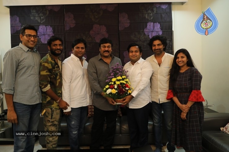 Chiranjeevi Appreciates George Reddy Team - 13 / 16 photos