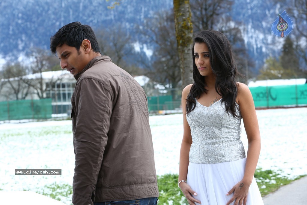 Chirunavvula Chirujallu Movie Stills n Walls - 5 / 42 photos
