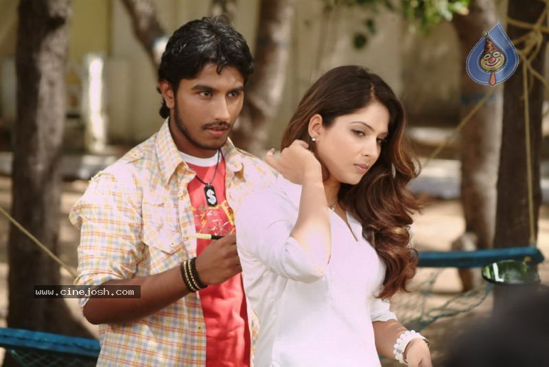 Chirutha Puli Movie Stills - 51 / 94 photos