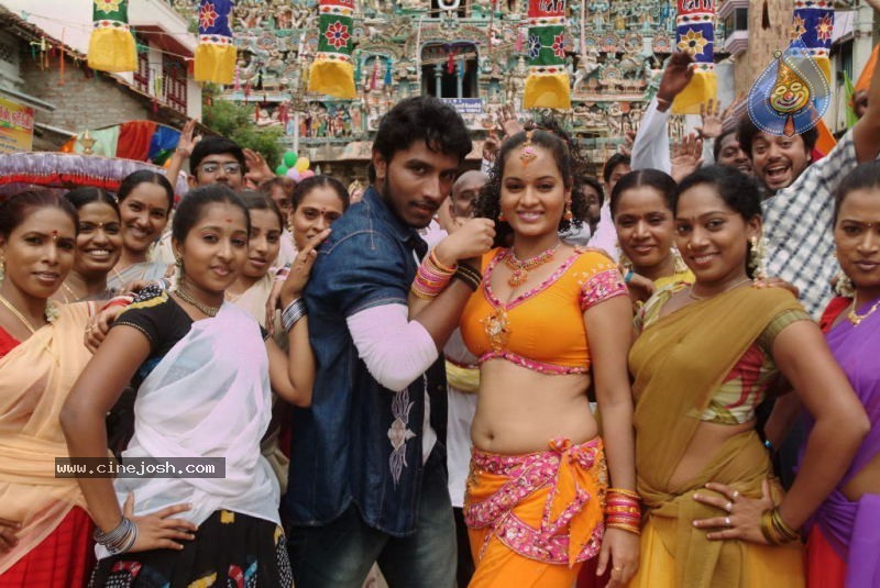 Chirutha Puli Movie Stills - 58 / 94 photos