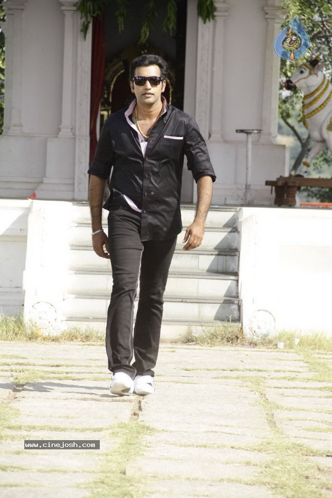 Choodalani Cheppalani Movie Stills - 5 / 54 photos