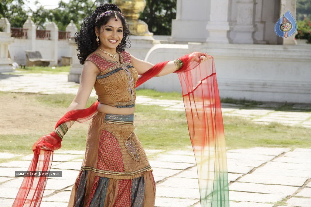 Choodalani Cheppalani Movie Stills - 23 / 54 photos