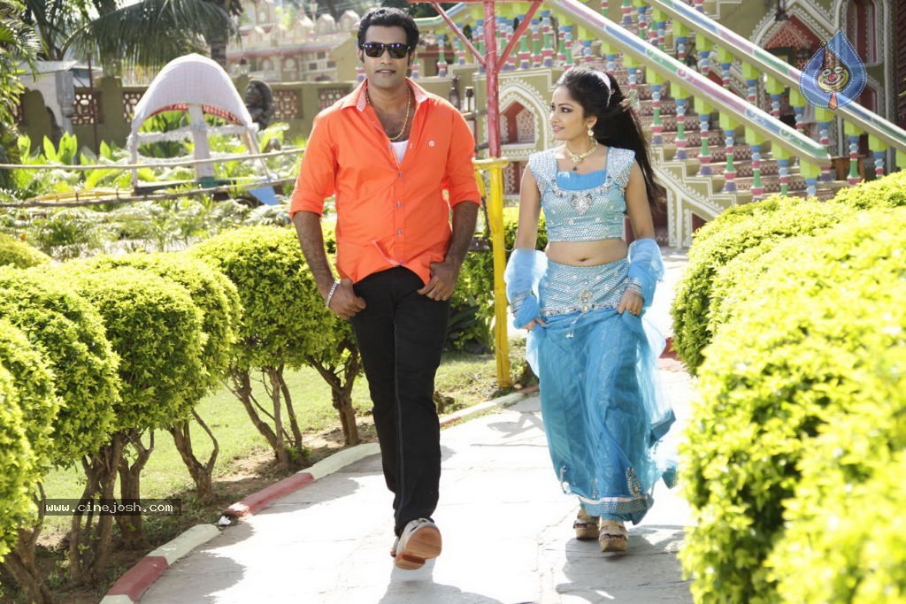 Choodalani Cheppalani Movie Stills - 53 / 54 photos