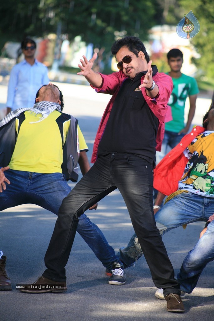 Choosinodiki Choosinantha New Pics - 29 / 45 photos
