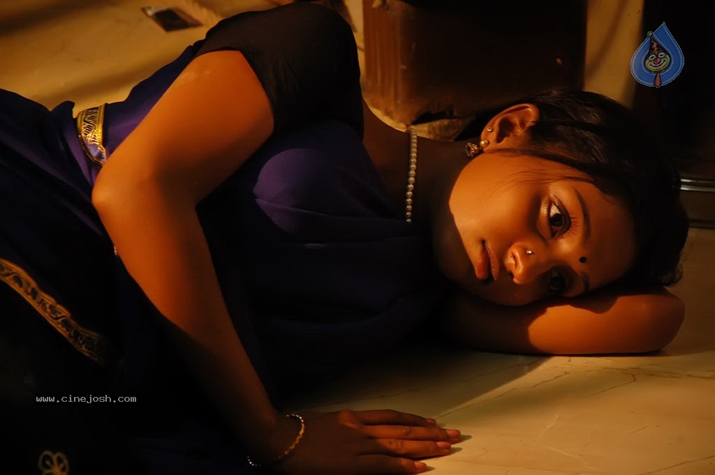 Chozha Nadu Tamil Movie Stills - 7 / 48 photos