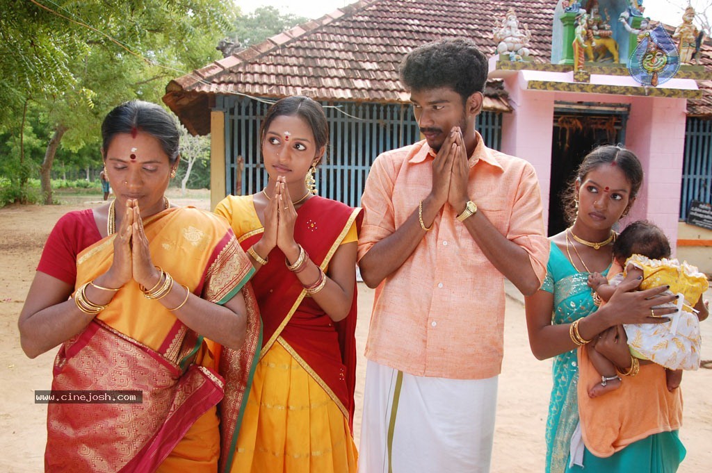 Chozha Nadu Tamil Movie Stills - 23 / 48 photos
