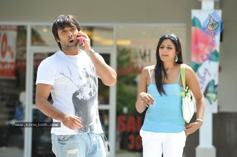 Chukkalanti Ammayi Chakkanaina Abbai Movie Latest Stills - 24 / 29 photos