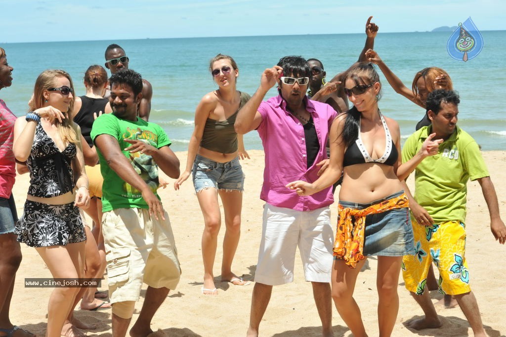 Chukkalanti Ammayi Chakkanaina Abbai Spicy Stills - 18 / 55 photos