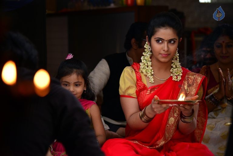 Cinema Choopistha Mava Photos - 1 / 10 photos