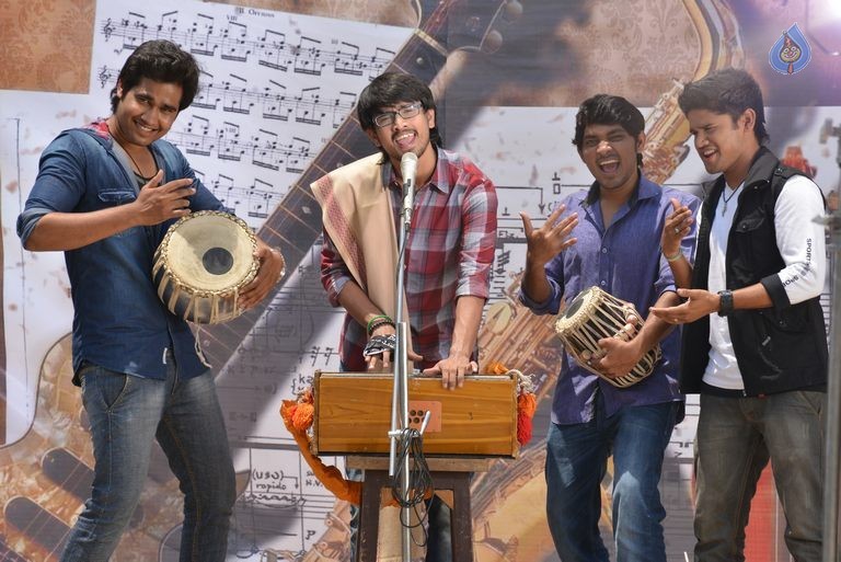 Cinema Choopistha Mava Photos - 2 / 10 photos