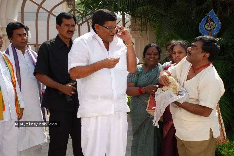 Collector Gari Bharya Movie New Stills - 7 / 56 photos