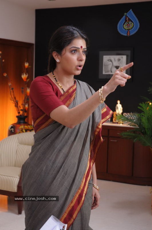 Collector Gari Bharya Movie New Stills - 51 / 56 photos
