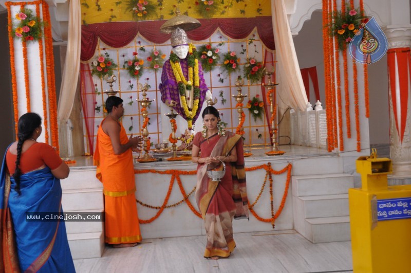Collector Gari Bharya Movie Stills - 27 / 113 photos