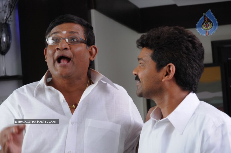 Collector Gari Bharya Movie Stills - 68 / 113 photos
