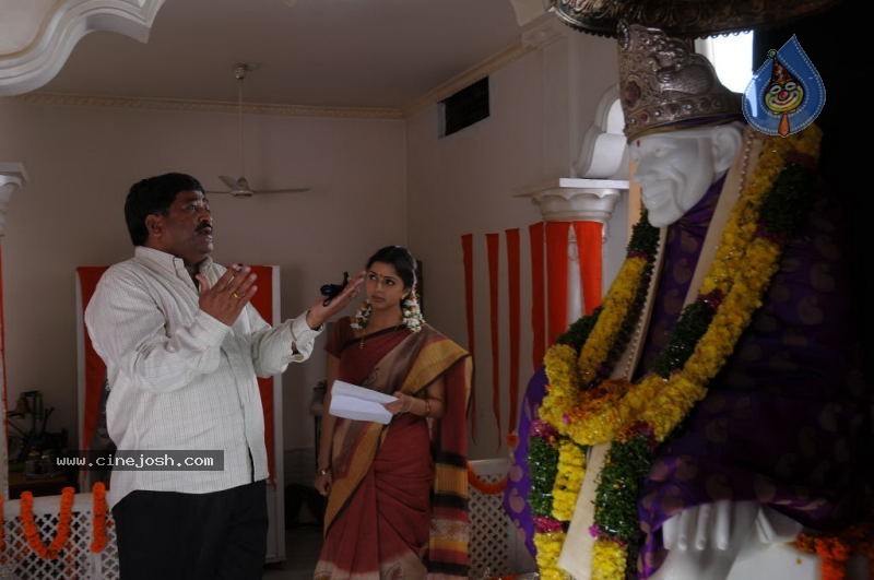 Collector Gari Bharya Movie Working Stills - 28 / 73 photos