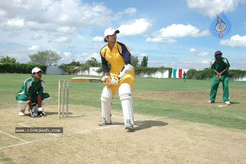 Cricket Girls and Beer Movie Gallery - 73 / 102 photos