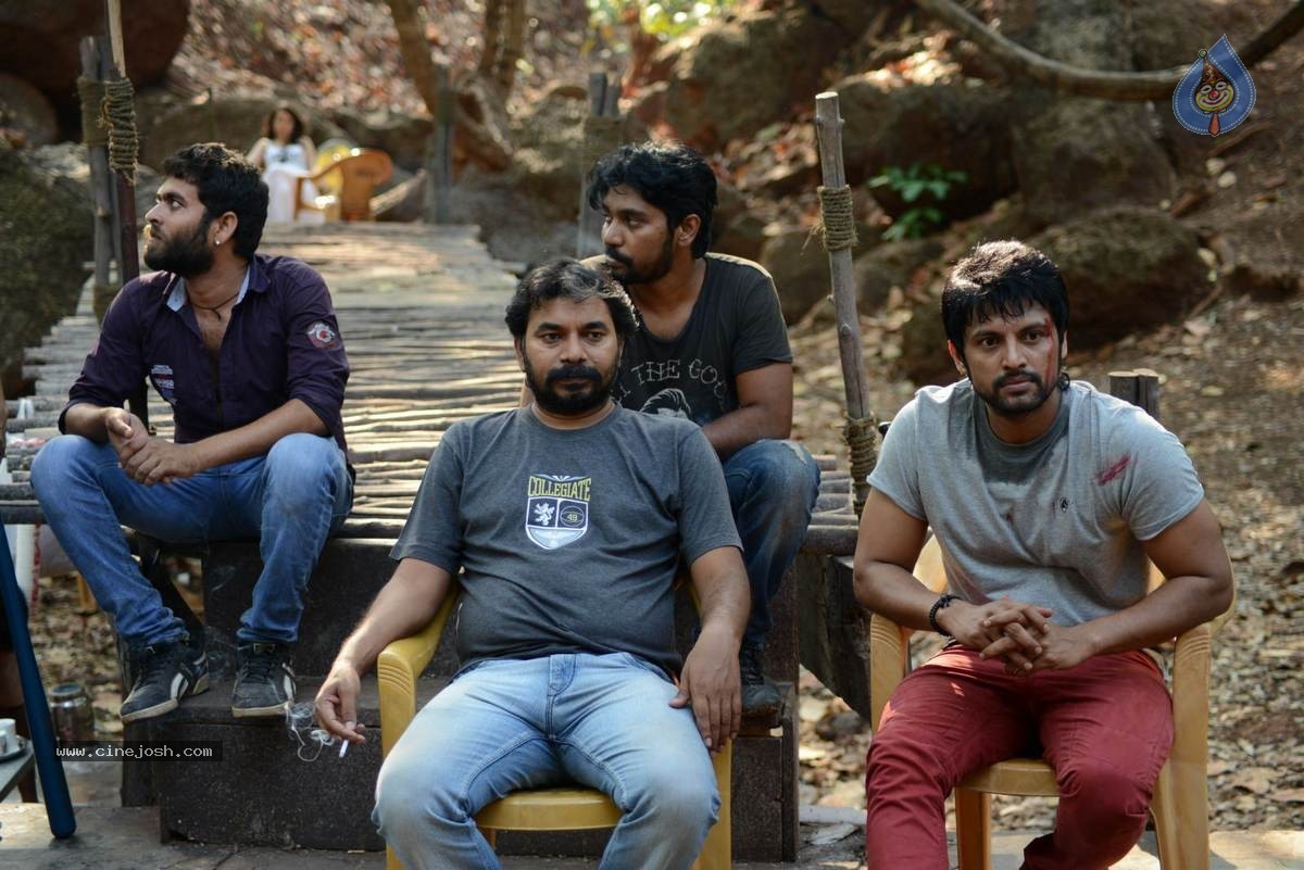 Criminals Movie Stills n Walls - 5 / 50 photos