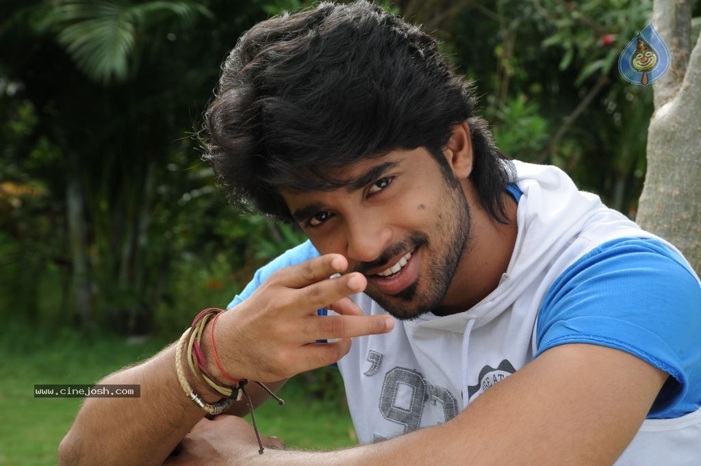 Cut Cheste Movie New Photos - 5 / 20 photos