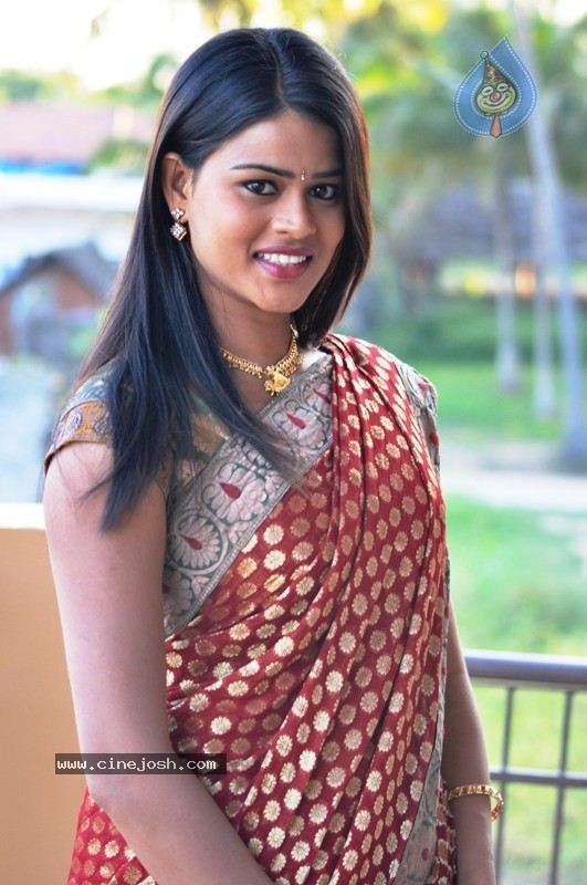Cycle Company Tamil Movie Stills - 36 / 46 photos