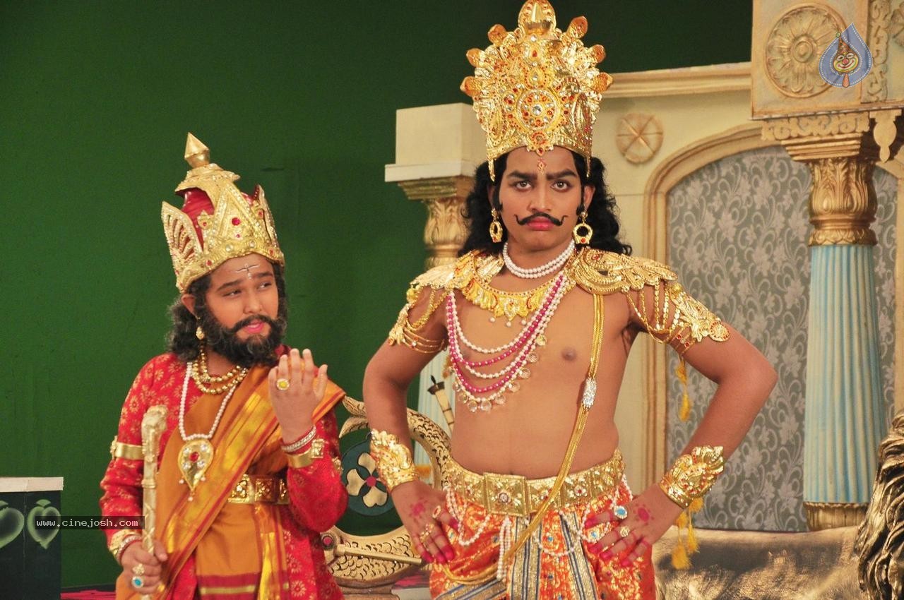 Daana Veera Soora Karna New Photos - 19 / 30 photos