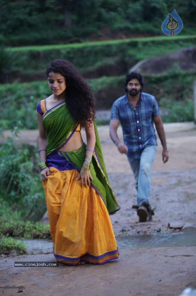 Dalam Movie New Stills - 11 / 55 photos