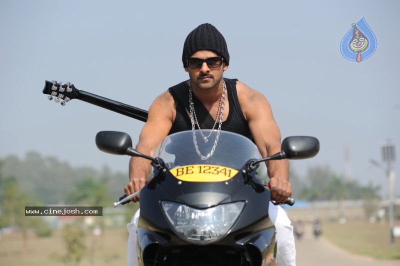 Darling Movie Latest Unseen Gallery - 24 / 28 photos