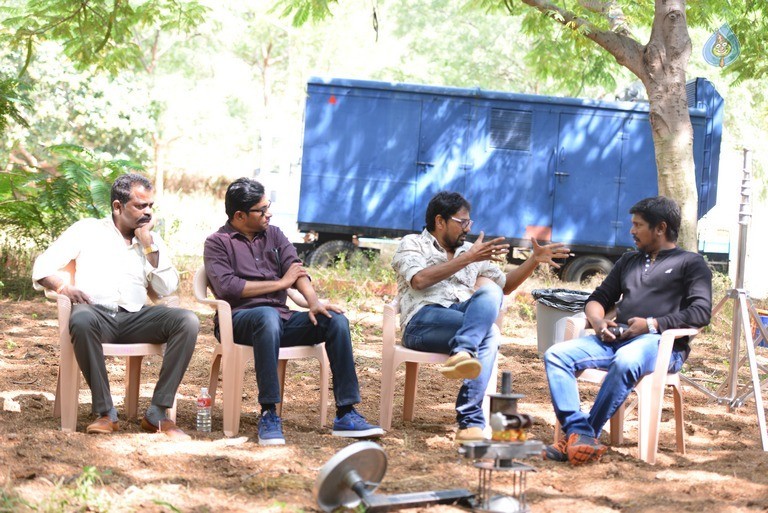 Darshakudu Movie Working Stills - 5 / 10 photos