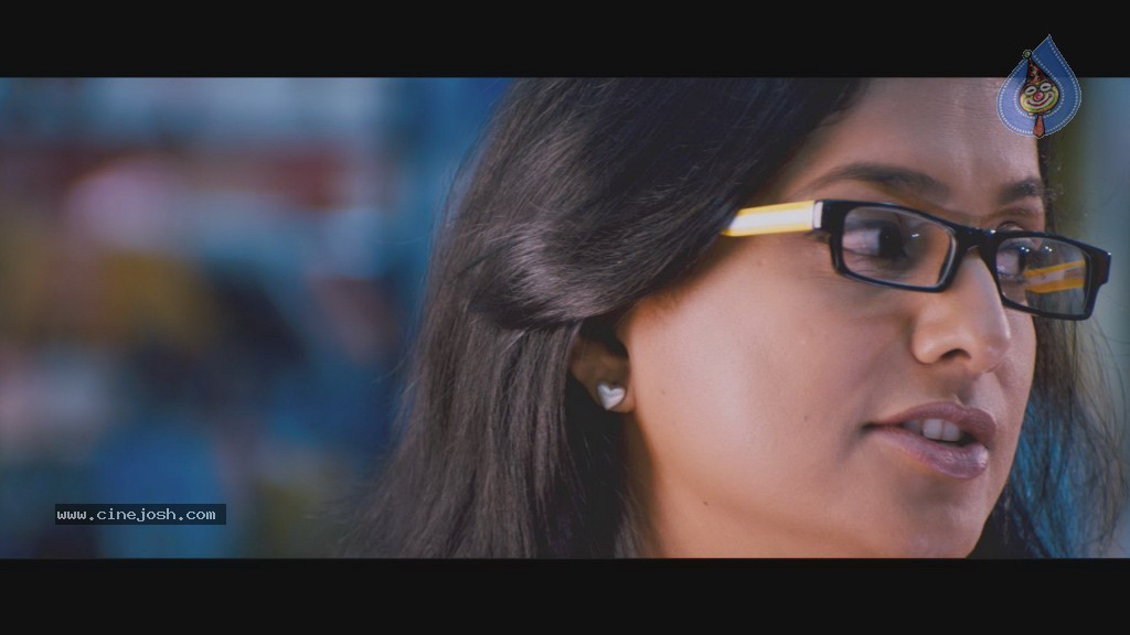 Daughter of Varma New Stills - 20 / 32 photos