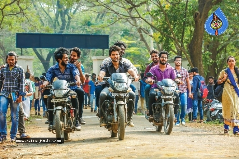 Dear Comrade Movie Stills - 2 / 5 photos