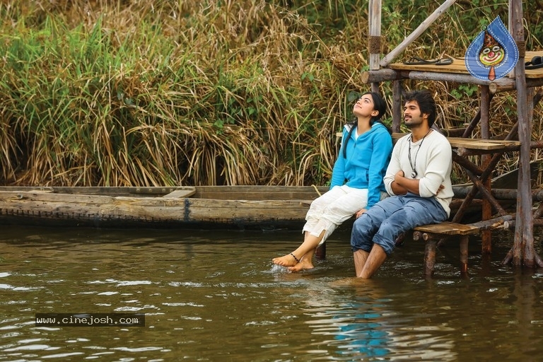 Dear Comrade Movie Stills - 5 / 6 photos