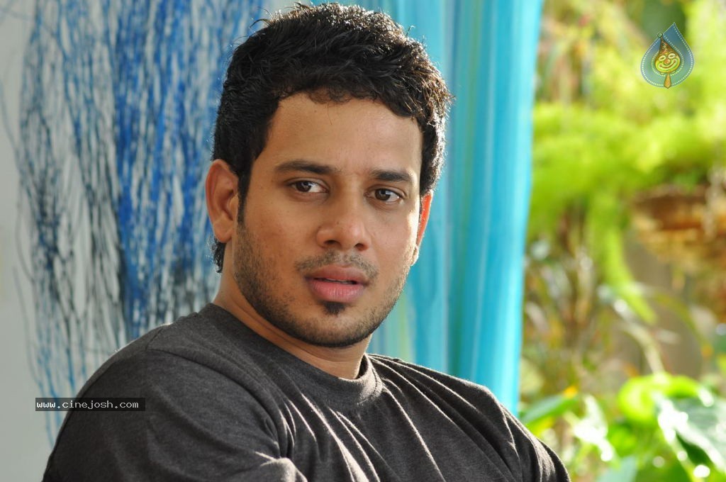 Dear Movie New Stills - 6 / 10 photos