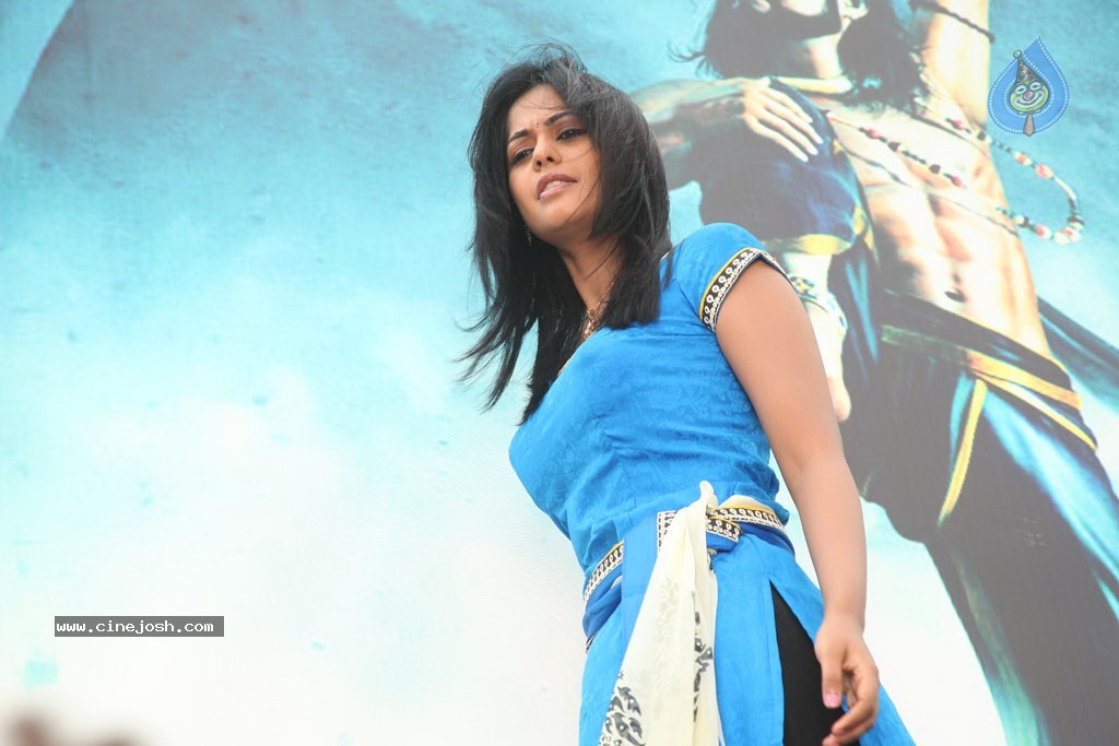 Desingu Raja Tamil Movie Gallery - 7 / 50 photos