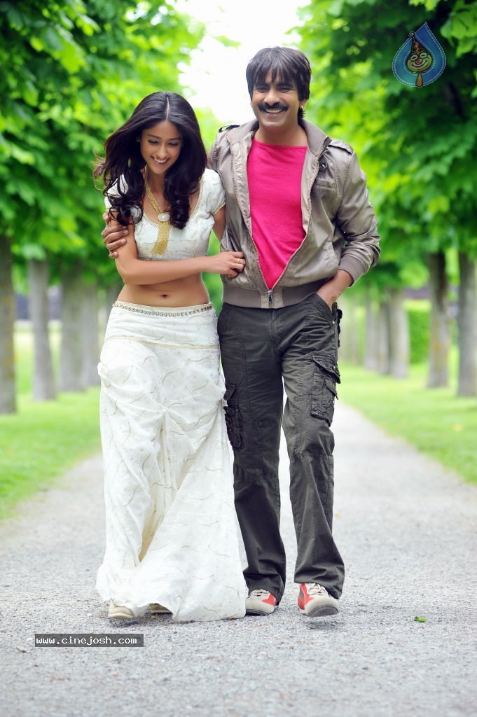 Devudu Chesina Manushulu Movie Stills - 28 / 50 photos