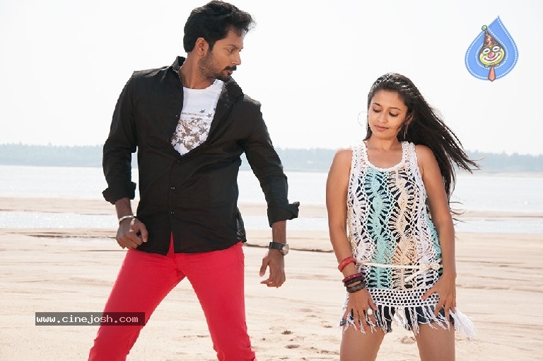 Dhamki Movie Stills - 4 / 5 photos