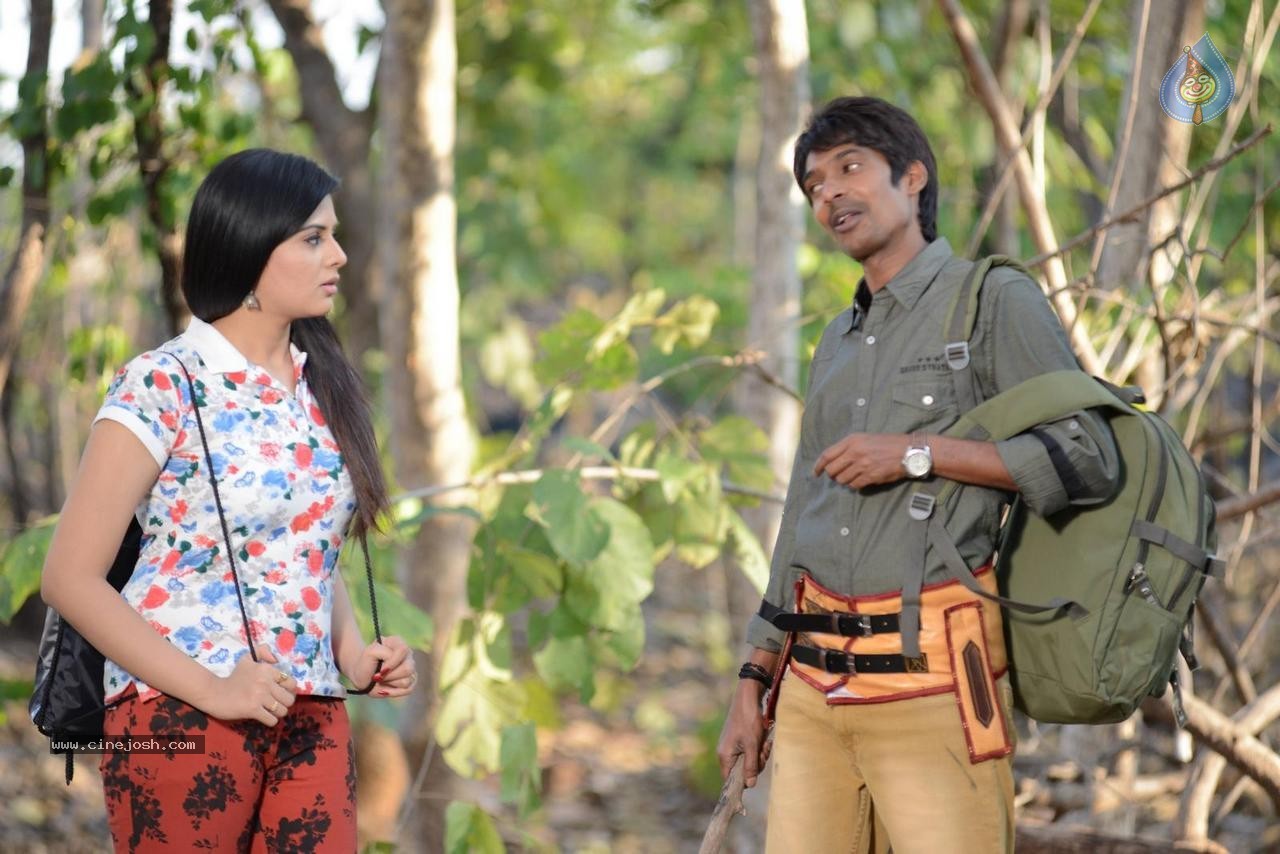 Dhanalakshmi Talupu Tadithey Movie Stills - 22 / 35 photos