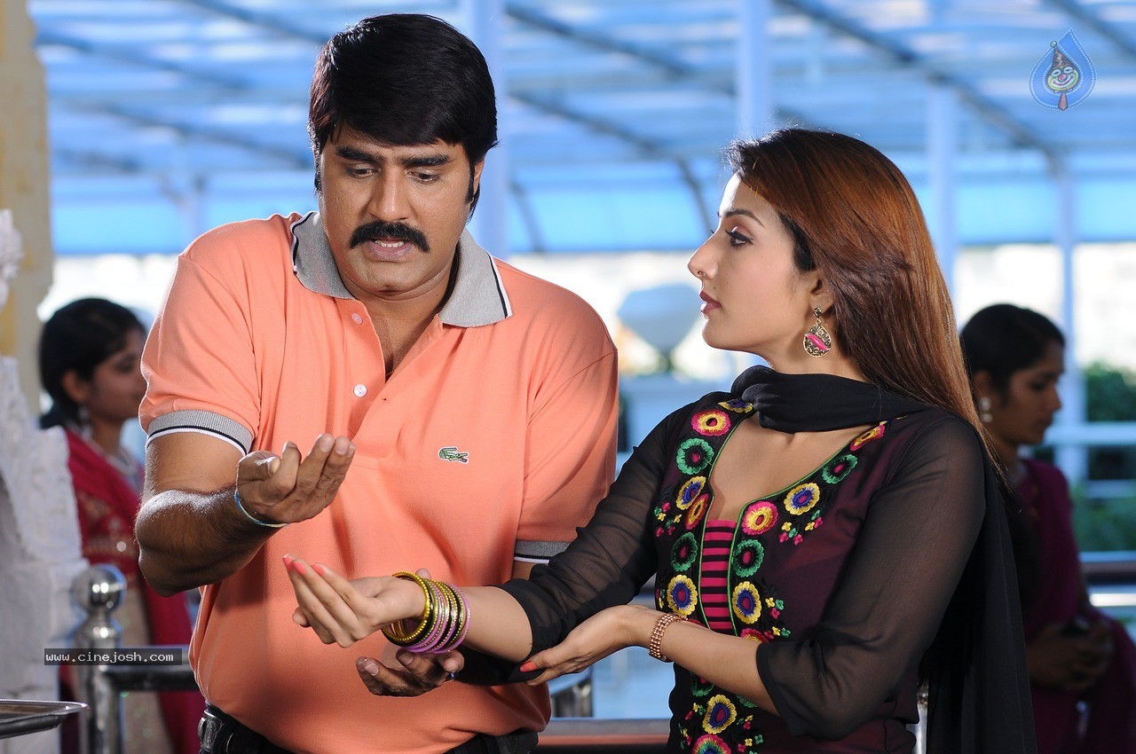 Dhee Ante Dhee Movie New Photos - 23 / 65 photos