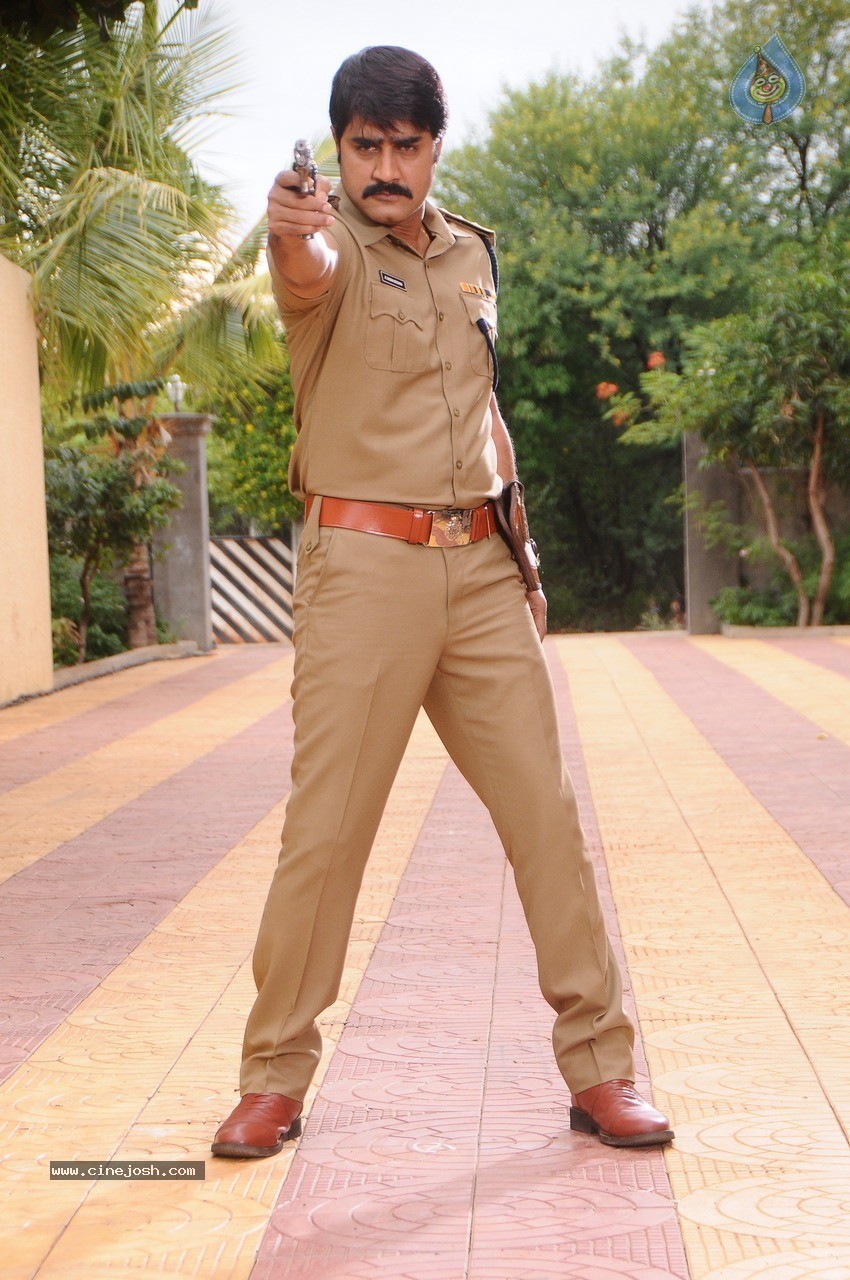 Dhee Ante Dhee Movie New Photos - 59 / 65 photos