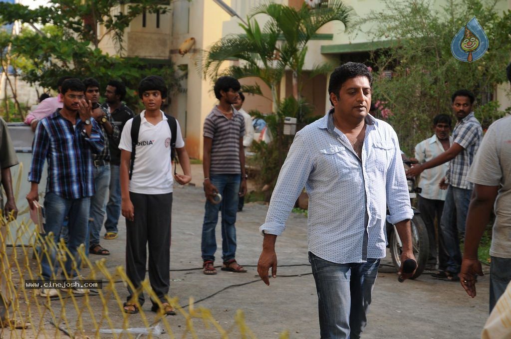 Dhoni Movie Latest Stills - 55 / 86 photos