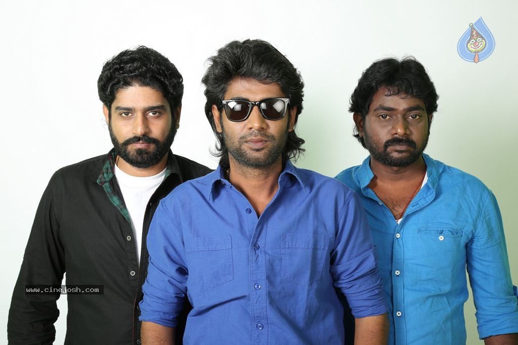 Dhowalath Tamil Movie Stills - 5 / 95 photos