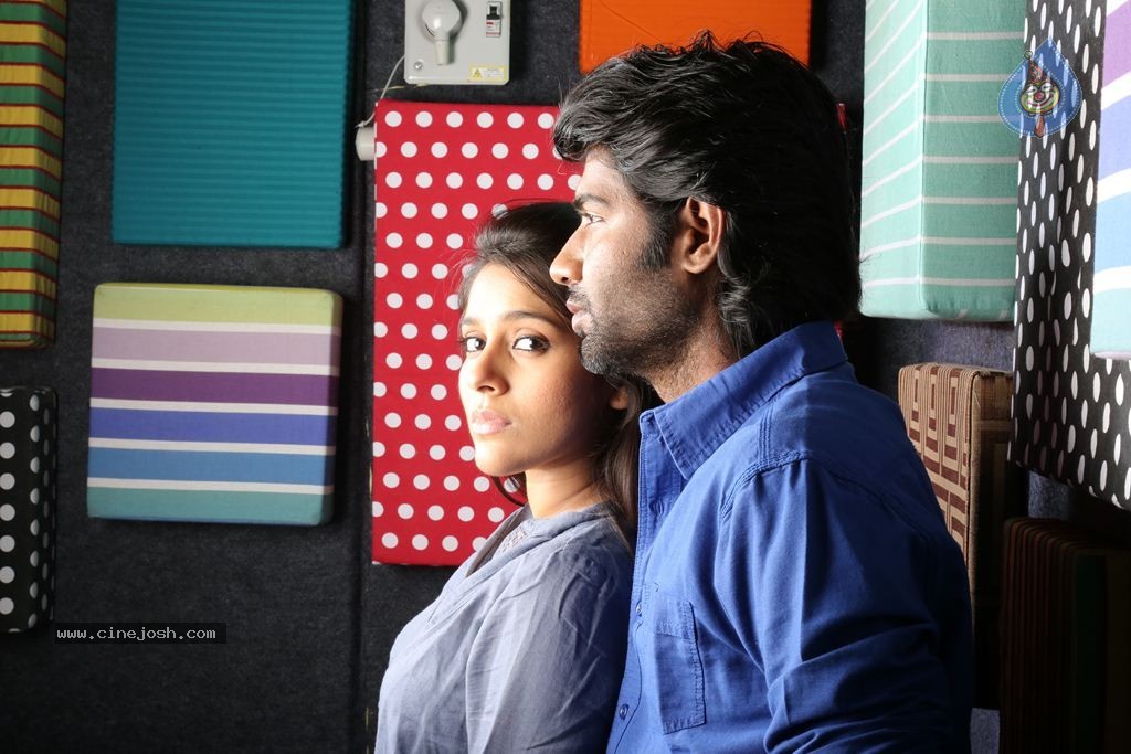 Dhowalath Tamil Movie Stills - 36 / 95 photos