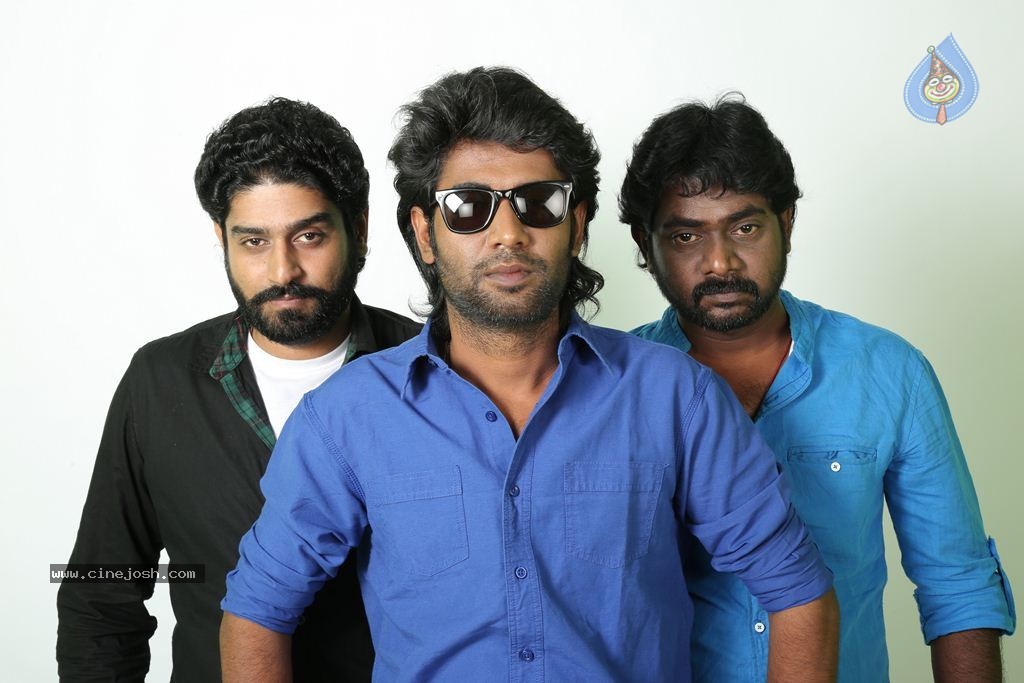 Dhowalath Tamil Movie Stills - 91 / 95 photos