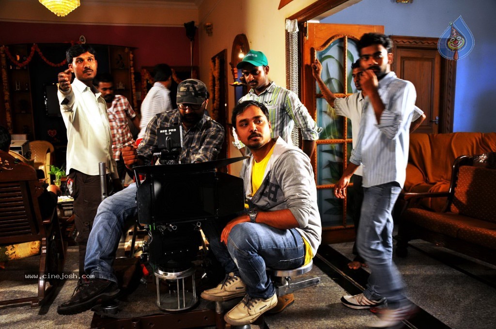 Dil Deewana Movie Stills - 12 / 22 photos