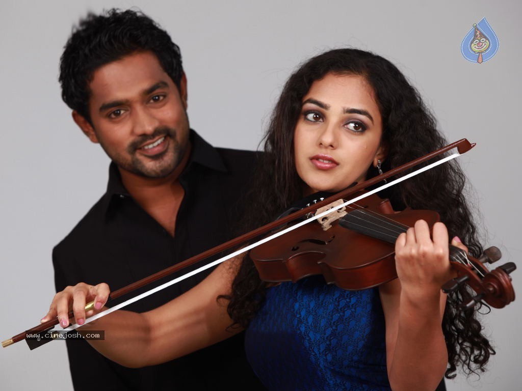 Dil Se Telugu Movie Stills - 9 / 17 photos