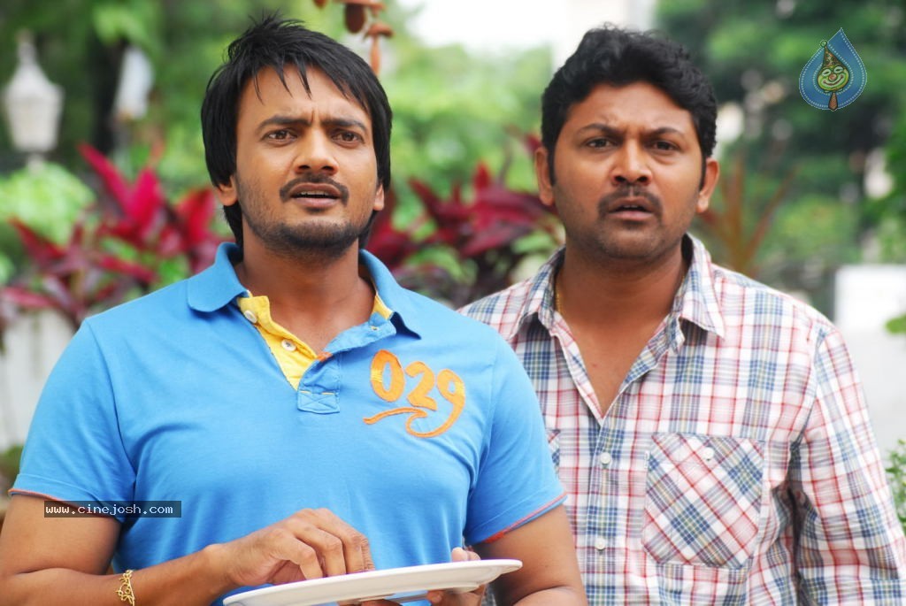 Dillunnodu Movie New Stills - 19 / 42 photos