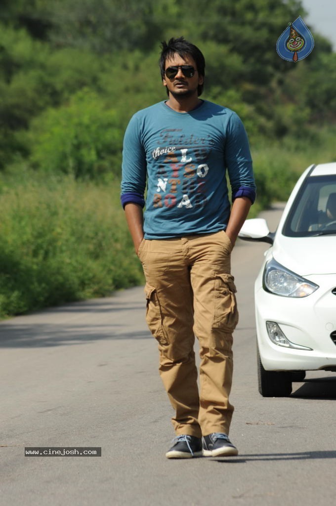 Dillunnodu Movie New Stills - 5 / 29 photos